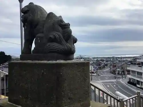 橿原神宮の狛犬