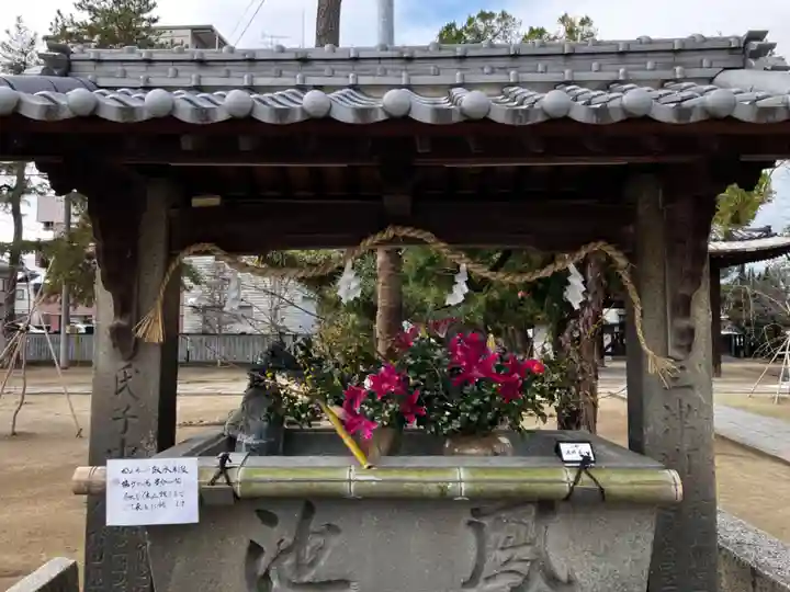 三津厳島神社の手水舎
