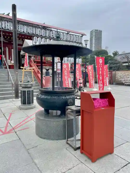 寛永寺不忍池弁天堂の{uncategorized: "未分類", other: "その他", undefined: "問題あり", building: "その他建物", grave: "お墓", sacred_gate: "鳥居", guardian: "狛犬", statue: "像", buddha: "仏像", history: "歴史", nature: "自然", garden: "庭園", animal: "動物", pagoda: "塔", temizu: "手水舎", mountain_gate: "山門・神門", sanctuary: "本殿・本堂", subordinate: "末社・摂社", art: "芸術", scenery: "景色", jizo: "地蔵", ema: "絵馬", goshuin: "御朱印", omikuji: "おみくじ", items: "授与品その他", amulet: "お守り", goshuincho: "御朱印帳", eats: "食事", festival: "お祭り", votive_dance: "神楽", shichigosan: "七五三参", wedding: "結婚式", experience: "体験その他", initially: "初詣", around: "周辺", anti_infection: "感染症対策"}