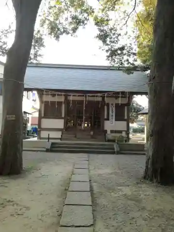 諏訪神社の本殿・本堂