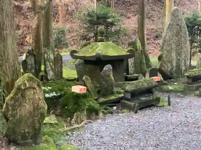 御岩神社のその他建物