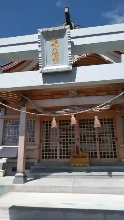 牧崎八幡宮の本殿・本堂