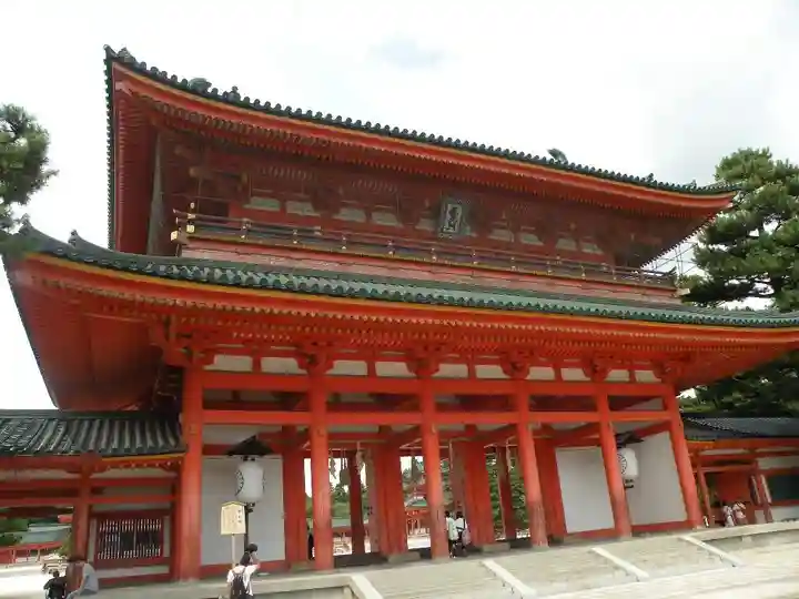 平安神宮の山門・神門