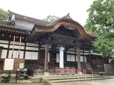 深大寺の本殿・本堂