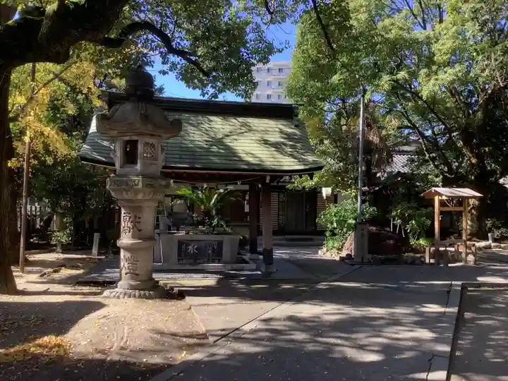 白山神社の手水舎
