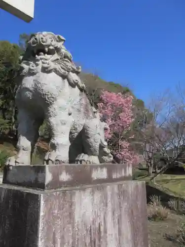 茨城縣護國神社の狛犬