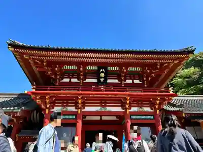 鶴岡八幡宮の本殿・本堂