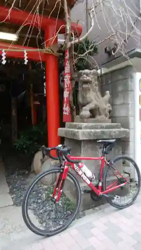 宝珠稲荷神社の狛犬