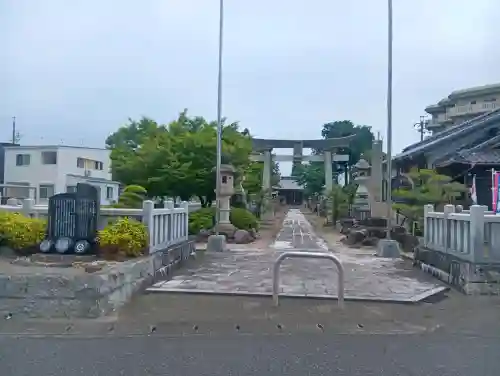 八幡神社の{uncategorized: "未分類", other: "その他", undefined: "問題あり", building: "その他建物", grave: "お墓", sacred_gate: "鳥居", guardian: "狛犬", statue: "像", buddha: "仏像", history: "歴史", nature: "自然", garden: "庭園", animal: "動物", pagoda: "塔", temizu: "手水舎", mountain_gate: "山門・神門", sanctuary: "本殿・本堂", subordinate: "末社・摂社", art: "芸術", scenery: "景色", jizo: "地蔵", ema: "絵馬", goshuin: "御朱印", omikuji: "おみくじ", items: "授与品その他", amulet: "お守り", goshuincho: "御朱印帳", eats: "食事", festival: "お祭り", votive_dance: "神楽", shichigosan: "七五三参", wedding: "結婚式", experience: "体験その他", initially: "初詣", around: "周辺", anti_infection: "感染症対策"}