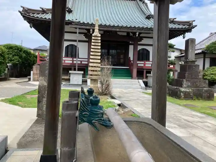 妙秀寺の本殿・本堂
