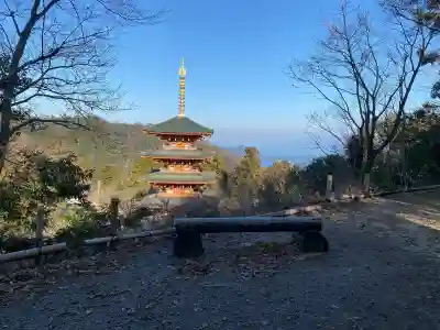 成相寺の{uncategorized: "未分類", other: "その他", undefined: "問題あり", building: "その他建物", grave: "お墓", sacred_gate: "鳥居", guardian: "狛犬", statue: "像", buddha: "仏像", history: "歴史", nature: "自然", garden: "庭園", animal: "動物", pagoda: "塔", temizu: "手水舎", mountain_gate: "山門・神門", sanctuary: "本殿・本堂", subordinate: "末社・摂社", art: "芸術", scenery: "景色", jizo: "地蔵", ema: "絵馬", goshuin: "御朱印", omikuji: "おみくじ", items: "授与品その他", amulet: "お守り", goshuincho: "御朱印帳", eats: "食事", festival: "お祭り", votive_dance: "神楽", shichigosan: "七五三参", wedding: "結婚式", experience: "体験その他", initially: "初詣", around: "周辺", anti_infection: "感染症対策"}