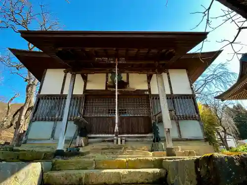大龍寺の{uncategorized: "未分類", other: "その他", undefined: "問題あり", building: "その他建物", grave: "お墓", sacred_gate: "鳥居", guardian: "狛犬", statue: "像", buddha: "仏像", history: "歴史", nature: "自然", garden: "庭園", animal: "動物", pagoda: "塔", temizu: "手水舎", mountain_gate: "山門・神門", sanctuary: "本殿・本堂", subordinate: "末社・摂社", art: "芸術", scenery: "景色", jizo: "地蔵", ema: "絵馬", goshuin: "御朱印", omikuji: "おみくじ", items: "授与品その他", amulet: "お守り", goshuincho: "御朱印帳", eats: "食事", festival: "お祭り", votive_dance: "神楽", shichigosan: "七五三参", wedding: "結婚式", experience: "体験その他", initially: "初詣", around: "周辺", anti_infection: "感染症対策"}