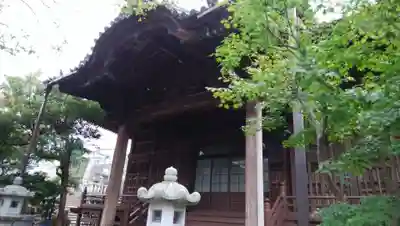 願成寺の本殿・本堂