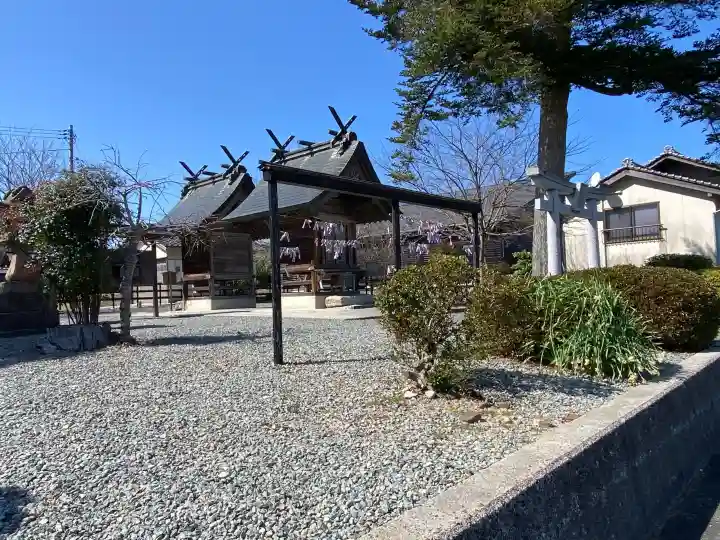 田中神社の{uncategorized: "未分類", other: "その他", undefined: "問題あり", building: "その他建物", grave: "お墓", sacred_gate: "鳥居", guardian: "狛犬", statue: "像", buddha: "仏像", history: "歴史", nature: "自然", garden: "庭園", animal: "動物", pagoda: "塔", temizu: "手水舎", mountain_gate: "山門・神門", sanctuary: "本殿・本堂", subordinate: "末社・摂社", art: "芸術", scenery: "景色", jizo: "地蔵", ema: "絵馬", goshuin: "御朱印", omikuji: "おみくじ", items: "授与品その他", amulet: "お守り", goshuincho: "御朱印帳", eats: "食事", festival: "お祭り", votive_dance: "神楽", shichigosan: "七五三参", wedding: "結婚式", experience: "体験その他", initially: "初詣", around: "周辺", anti_infection: "感染症対策"}