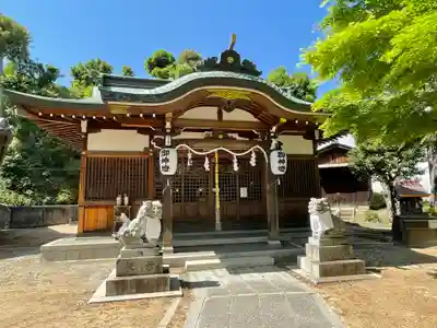 多聞六神社の本殿・本堂