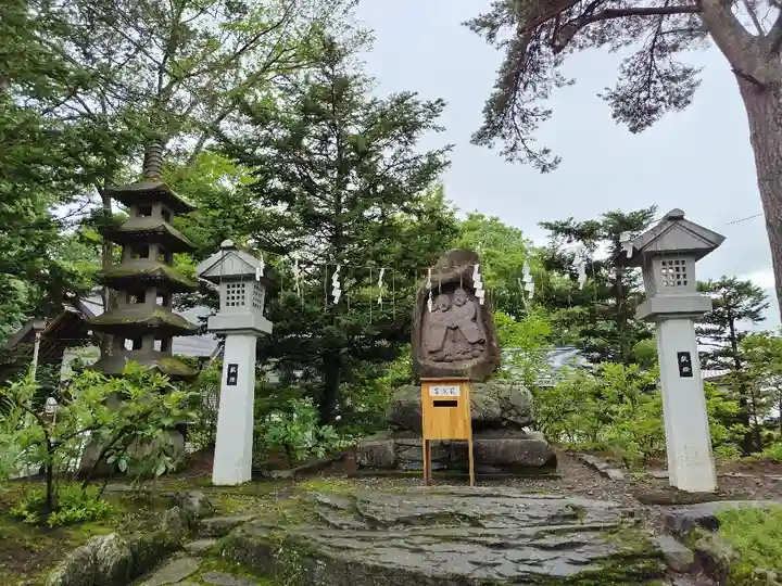 比布神社の末社・摂社