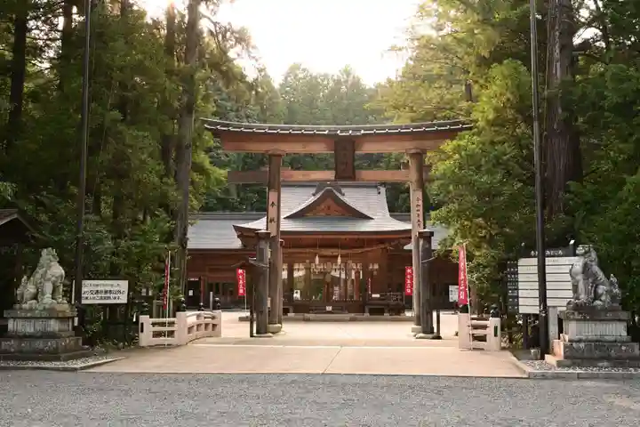 穂高神社本宮(長野県)