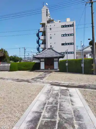 洞泉寺(奈良県)