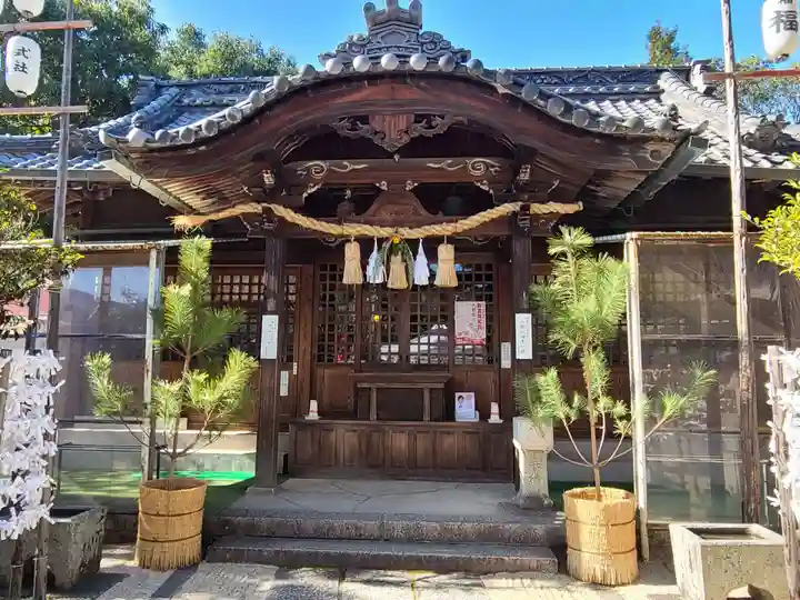 三蔵稲荷神社の本殿・本堂