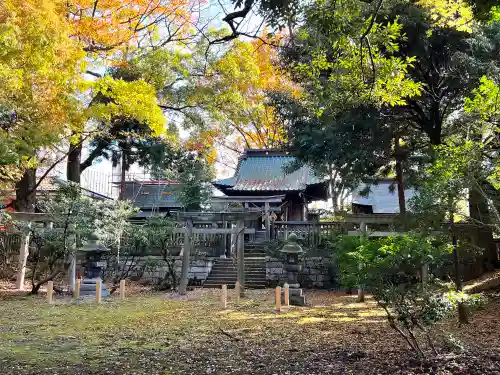 高岡関野神社の末社・摂社