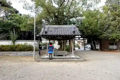 野田八幡宮の手水舎