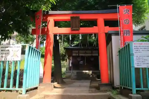 出世稲荷神社（春日稲荷神社）の鳥居