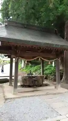 河口浅間神社の手水舎