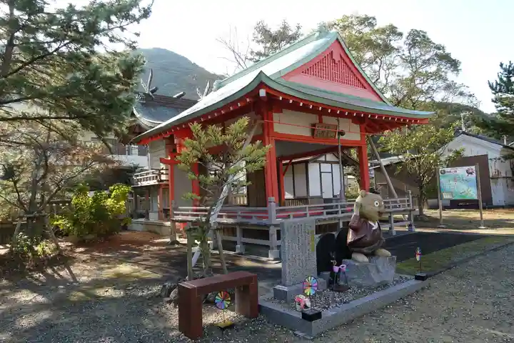 洲本八幡神社の末社・摂社