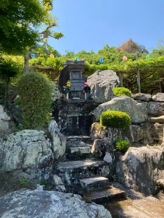 童学寺の末社・摂社