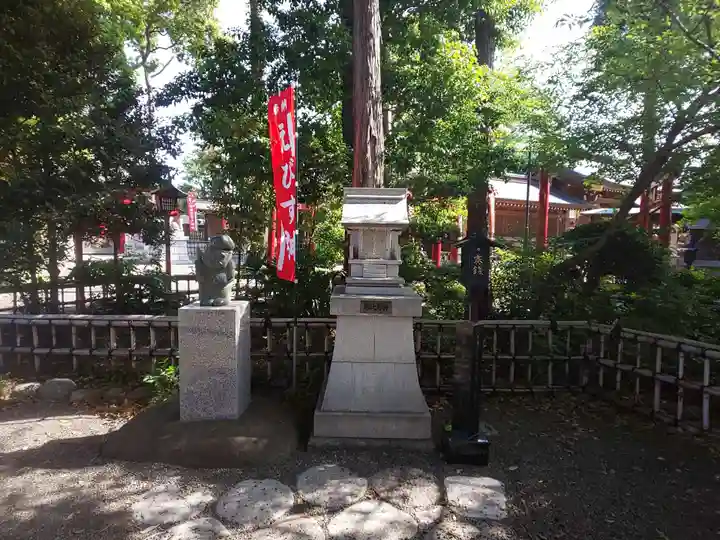 亀ケ池八幡宮の末社・摂社