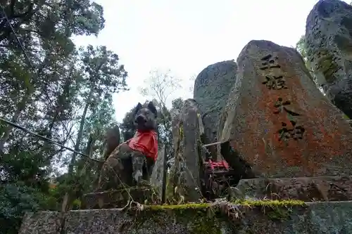 伏見稲荷大社の狛犬