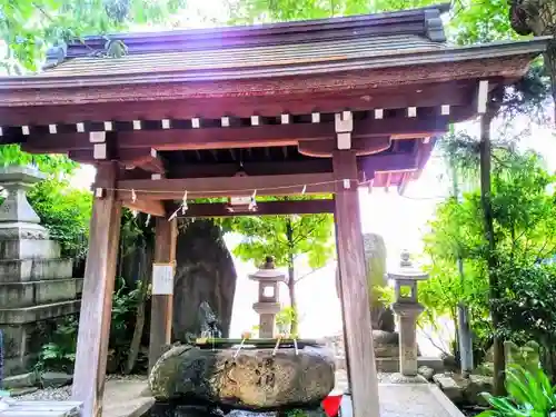 洲嵜神社の手水舎