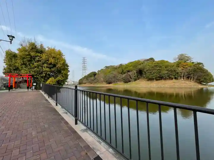 永尾大神の{uncategorized: "未分類", other: "その他", undefined: "問題あり", building: "その他建物", grave: "お墓", sacred_gate: "鳥居", guardian: "狛犬", statue: "像", buddha: "仏像", history: "歴史", nature: "自然", garden: "庭園", animal: "動物", pagoda: "塔", temizu: "手水舎", mountain_gate: "山門・神門", sanctuary: "本殿・本堂", subordinate: "末社・摂社", art: "芸術", scenery: "景色", jizo: "地蔵", ema: "絵馬", goshuin: "御朱印", omikuji: "おみくじ", items: "授与品その他", amulet: "お守り", goshuincho: "御朱印帳", eats: "食事", festival: "お祭り", votive_dance: "神楽", shichigosan: "七五三参", wedding: "結婚式", experience: "体験その他", initially: "初詣", around: "周辺", anti_infection: "感染症対策"}