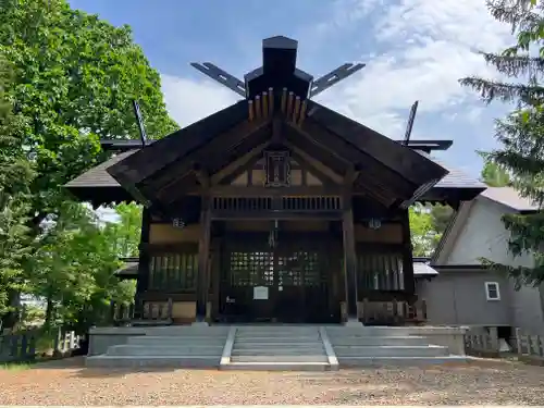 神楽神社の本殿