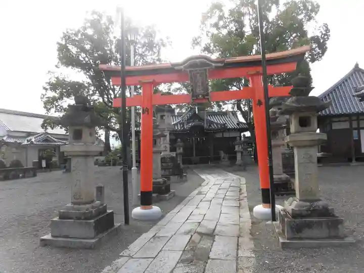 春日神社の鳥居