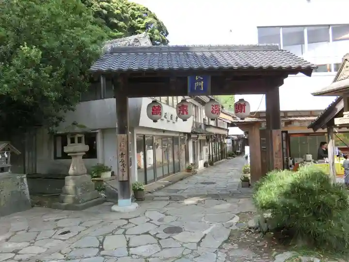美保神社の山門・神門