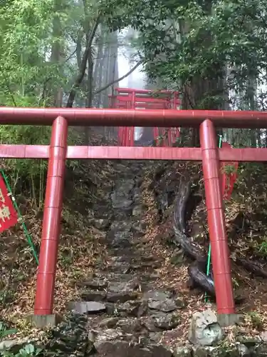 八王寺の鳥居