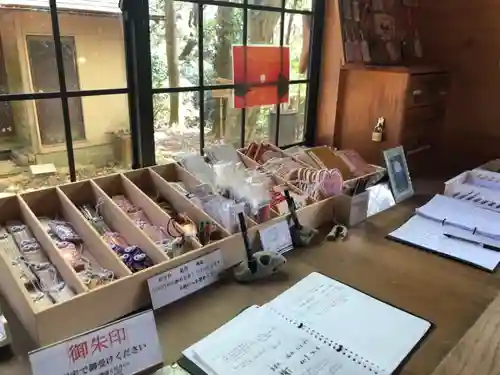 伊射波神社の授与品その他