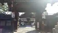 下御霊神社の山門・神門