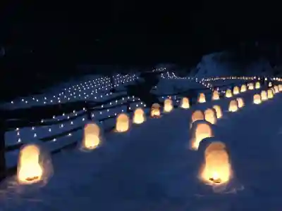 赤間神宮の{uncategorized: "未分類", other: "その他", undefined: "問題あり", building: "その他建物", grave: "お墓", sacred_gate: "鳥居", guardian: "狛犬", statue: "像", buddha: "仏像", history: "歴史", nature: "自然", garden: "庭園", animal: "動物", pagoda: "塔", temizu: "手水舎", mountain_gate: "山門・神門", sanctuary: "本殿・本堂", subordinate: "末社・摂社", art: "芸術", scenery: "景色", jizo: "地蔵", ema: "絵馬", goshuin: "御朱印", omikuji: "おみくじ", items: "授与品その他", amulet: "お守り", goshuincho: "御朱印帳", eats: "食事", festival: "お祭り", votive_dance: "神楽", shichigosan: "七五三参", wedding: "結婚式", experience: "体験その他", initially: "初詣", around: "周辺", anti_infection: "感染症対策"}