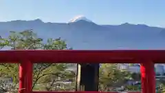 差出磯大嶽山神社 仕事と健康と厄よけの神さまの景色