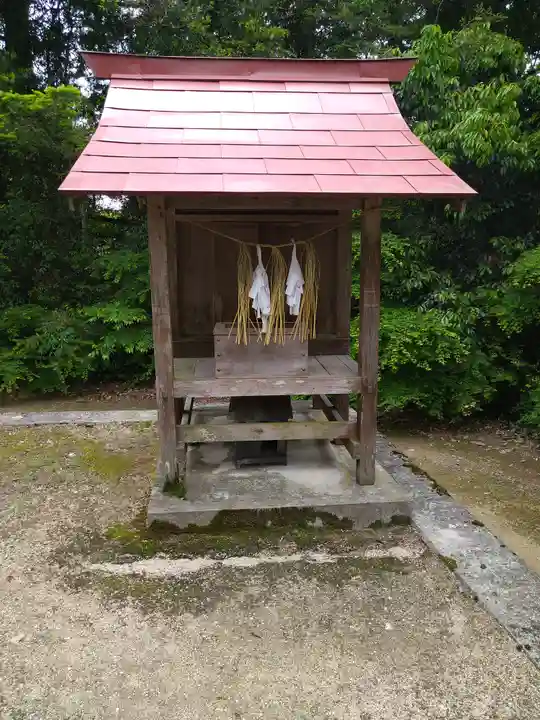星尾神社の末社・摂社