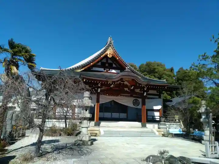 法華寺の本殿・本堂