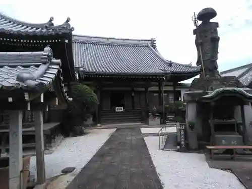 大日寺の本殿・本堂