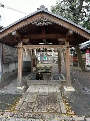 縣神社の手水舎