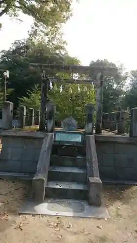 冠纓神社の鳥居