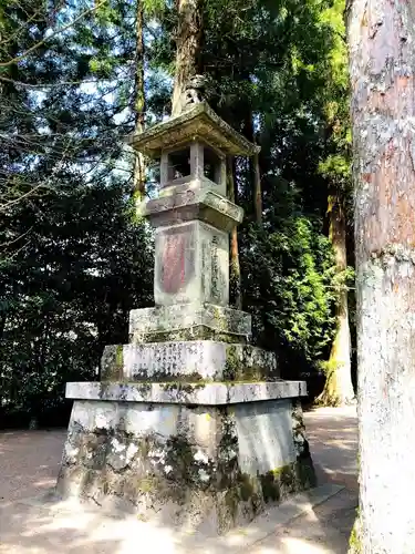 野尻川上神社の建物その他