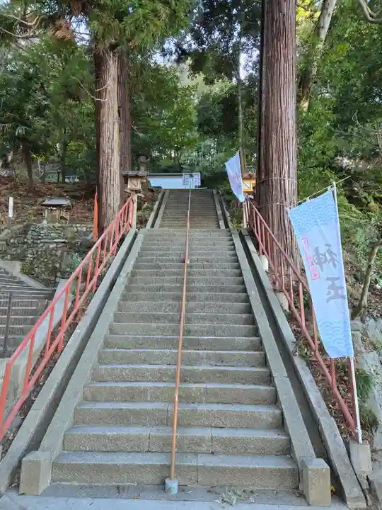 金刀比羅神社の庭園