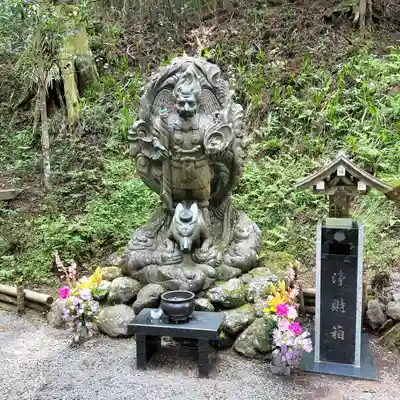 最乗寺（道了尊）の仏像