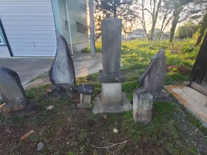 稲荷神社(千代田町木崎)(群馬県)